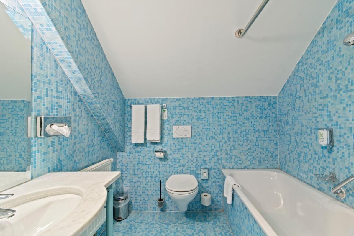 Apartment Hotel Schild I Vienna Forrest I On-Site Parking For 19,90 Eur