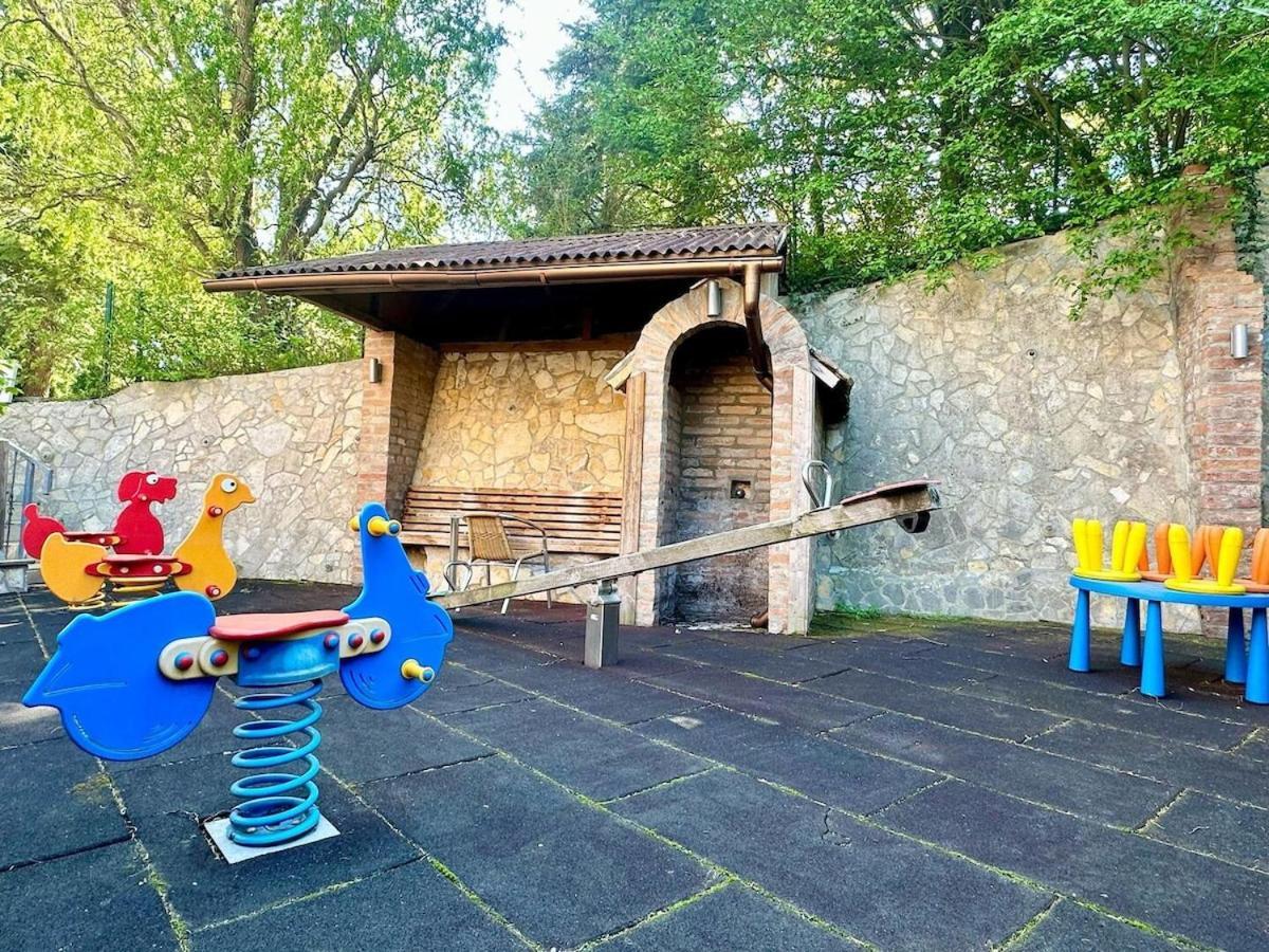 Apartment Hotel Schild I Vienna Forrest I On-Site Parking For 19,90 Eur *